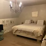 La Maison D'arc Et Tables D'hôtes Couette-café