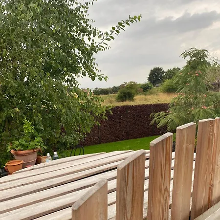 ベッド・アンド・ブレックファスト La Maison D'arc 4*