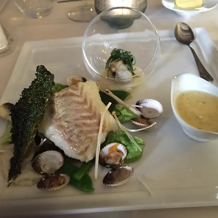 La Maison D'arc Et Tables D'hotes