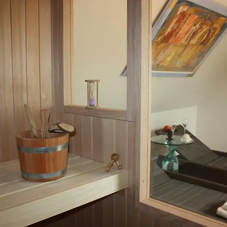 La Maison D'arc ベッド・アンド・ブレックファスト 4*