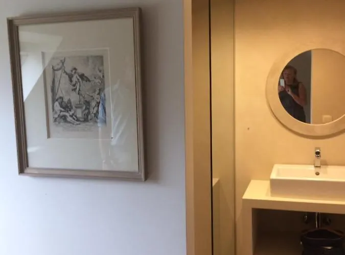 Frühstückspension La Maison D'arc 4*