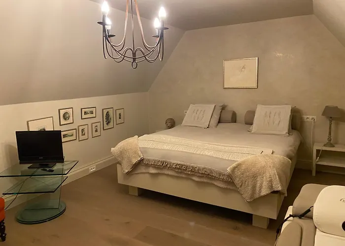 La Maison D'arc Frühstückspension